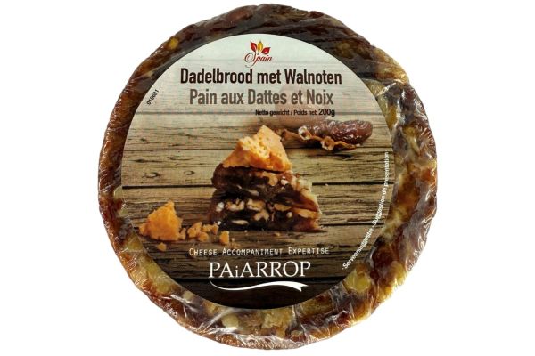 Dattelbrot mit Walnüssen